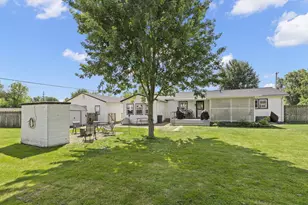 223 E North St, Crestline, OH 44827 - Photo 38