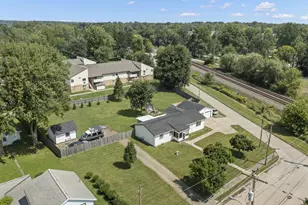 223 E North St, Crestline, OH 44827 - Photo 30