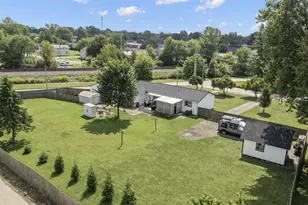 223 E North St, Crestline, OH 44827 - Photo 36
