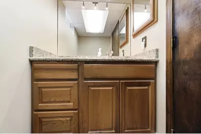 5421 Harrisburg Georgesville Road, Grove City, OH 43123 - Photo 76