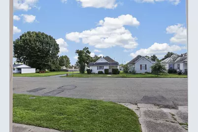 586 E Main Street, Logan, OH 43138 - Photo 8