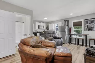210 N Walnut St, Logan, OH 43138 - Photo 14