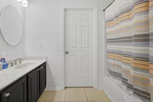 6065 Craughwell Ln, Dublin, OH 43017 - Photo 18