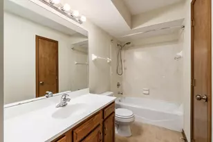 4847 Dierker Rd, Columbus, OH 43220 - Photo 22