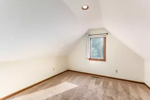4847 Dierker Rd, Columbus, OH 43220 - Photo 20