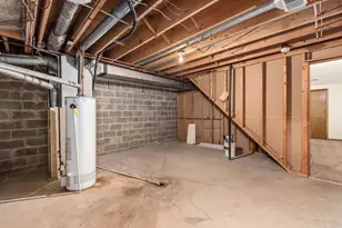 4847 Dierker Rd, Columbus, OH 43220 - Photo 26