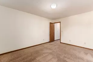 4847 Dierker Rd, Columbus, OH 43220 - Photo 14