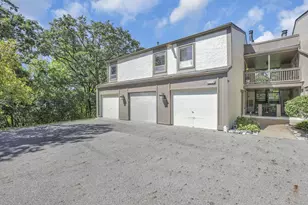1212 Lake Shore Dr, Columbus, OH 43204 - Photo 4
