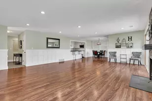 1212 Lake Shore Dr, Columbus, OH 43204 - Photo 8