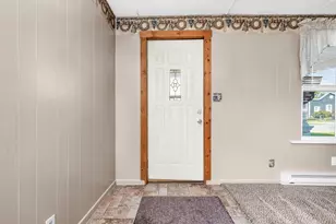 111 S Boggs St, De Graff, OH 43318 - Photo 2