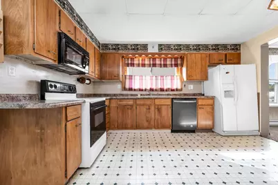 111 S Boggs Street, De Graff, OH 43318 - Photo 10