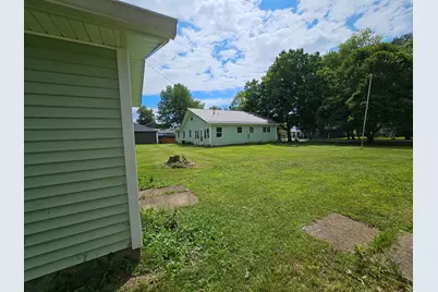 13330 Cedar NE, Thornville, OH 43076 - Photo 8