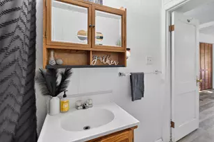 6675 National Rd SE, Jacksontown, OH 43030 - Photo 12