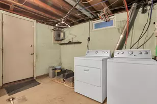 828 Wiltshire Rd, Columbus, OH 43204 - Photo 28