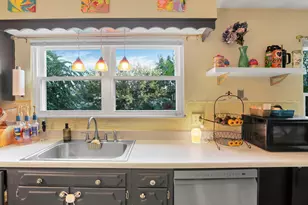 828 Wiltshire Rd, Columbus, OH 43204 - Photo 18