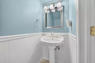 3203 Summerdale Ln, Columbus, OH 43221 - Photo 16