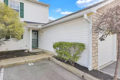 4693 Athalia Drive #23D, Columbus, OH 43228 - Photo 2