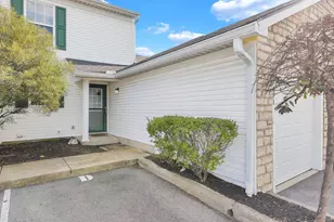 4693 Athalia Dr, Columbus, OH 43228 - Photo 2