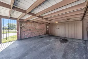 631 Simbury St, Columbus, OH 43228 - Photo 28
