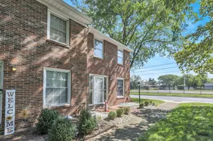 631 Simbury St, Columbus, OH 43228 - Photo 36