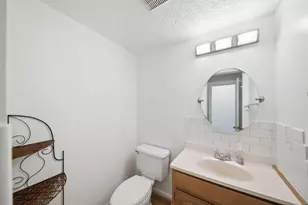 6900 Brockland Dr, Reynoldsburg, OH 43068 - Photo 16