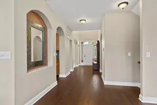 221 Fox Glen Dr E, Pickerington, OH 43147 - Photo 4