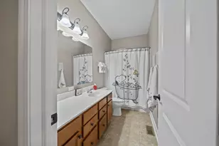 221 Fox Glen Dr E, Pickerington, OH 43147 - Photo 30