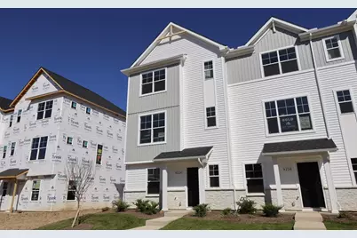 9224 Mount Drum Alley, Reynoldsburg, OH 43068 - Photo 1