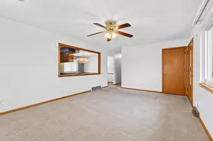 1831 Woodcrest Rd, Columbus, OH 43232 - Photo 12
