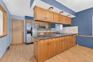 1831 Woodcrest Rd, Columbus, OH 43232 - Photo 14