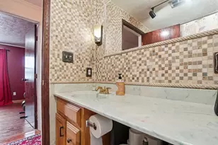876 Kyle Ave, Columbus, OH 43207 - Photo 16