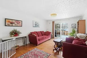 876 Kyle Ave, Columbus, OH 43207 - Photo 4