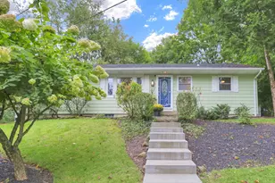 7 Samson Ct, Granville, OH 43023 - Photo 1