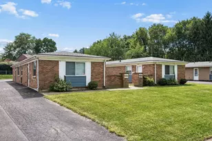 2408-2414 Red Coach Dr, Springfield, OH 45503 - Photo 2