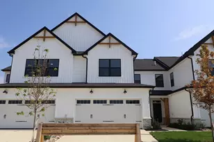1122 Allegro Dr, Reynoldsburg, OH 43068 - Photo 1