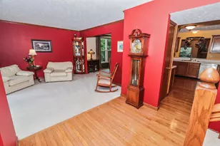 1134 Summer Hill Cir, Columbus, OH 43230 - Photo 4