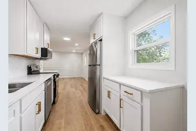 2986 Baker Hill Road, Columbus, OH 43207 - Photo 6
