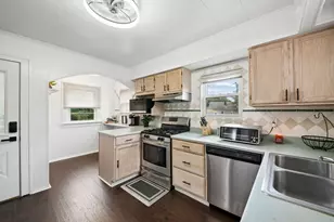 175 Linfield Pl, Columbus, OH 43219 - Photo 16