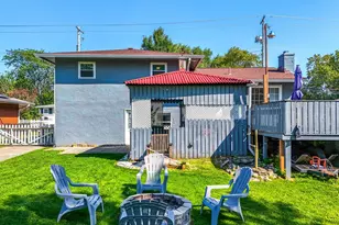 4475 Beacon Hill Rd, Columbus, OH 43228 - Photo 8