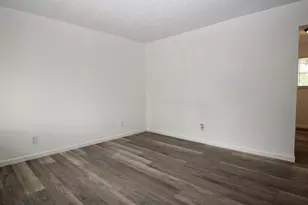 310 N Yencer St, Baltimore, OH 43105 - Photo 8