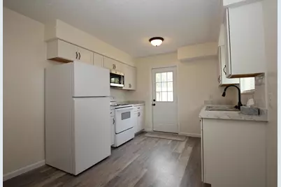 310 N Yencer Street, Baltimore, OH 43105 - Photo 10