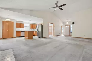 4942 Petticoat Ct, Columbus, OH 43231 - Photo 8
