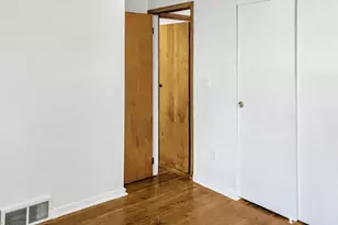 947 S Waverly St, Columbus, OH 43227 - Photo 24