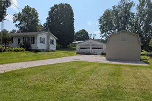 12050 Southbay Dr, Fredericktown, OH 43019 - Photo 1