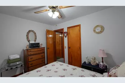 100 Vicky Lane SE, Heath, OH 43056 - Photo 4