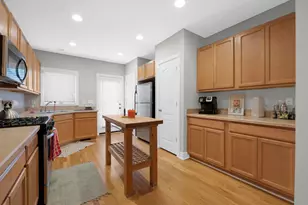 1103 Mt Pleasant Ave, Columbus, OH 43201 - Photo 12