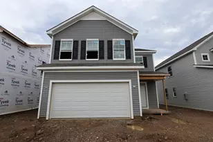 1031 Dawsons Dr, Hebron, OH 43025 - Photo 1
