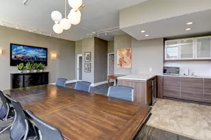 1620 E Broad St, Columbus, OH 43203 - Photo 22
