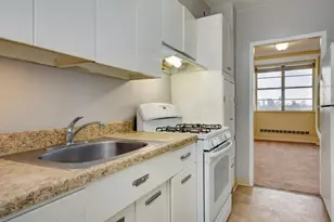 1620 E Broad St, Columbus, OH 43203 - Photo 10