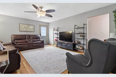 5748 N Meadows Boulevard, Columbus, OH 43229 - Photo 6